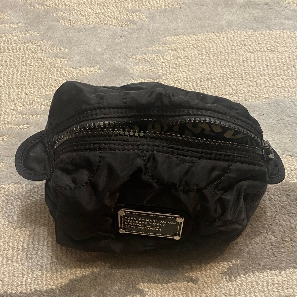 Marc Jacobs makeup bag